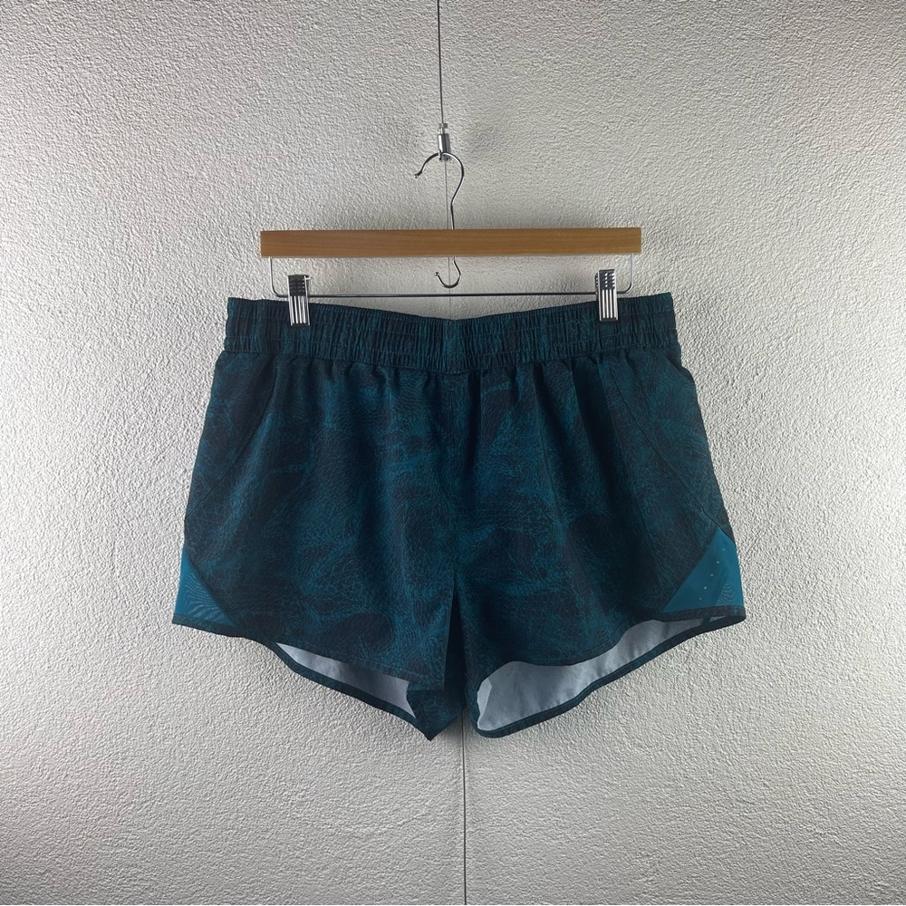 All in Motion l XL Shibori Mid-Rise 3” Quick Dry Workout Athletic Running Shorts